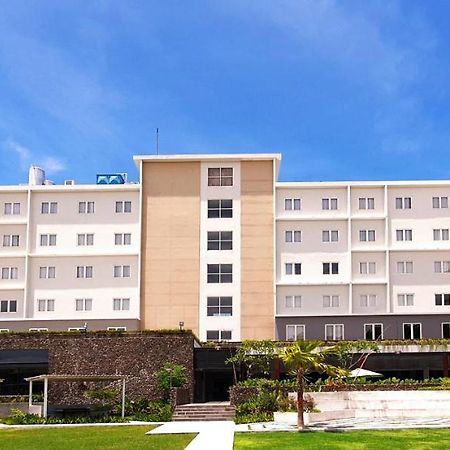 Montana Premier Senggigi Hotel Buitenkant foto