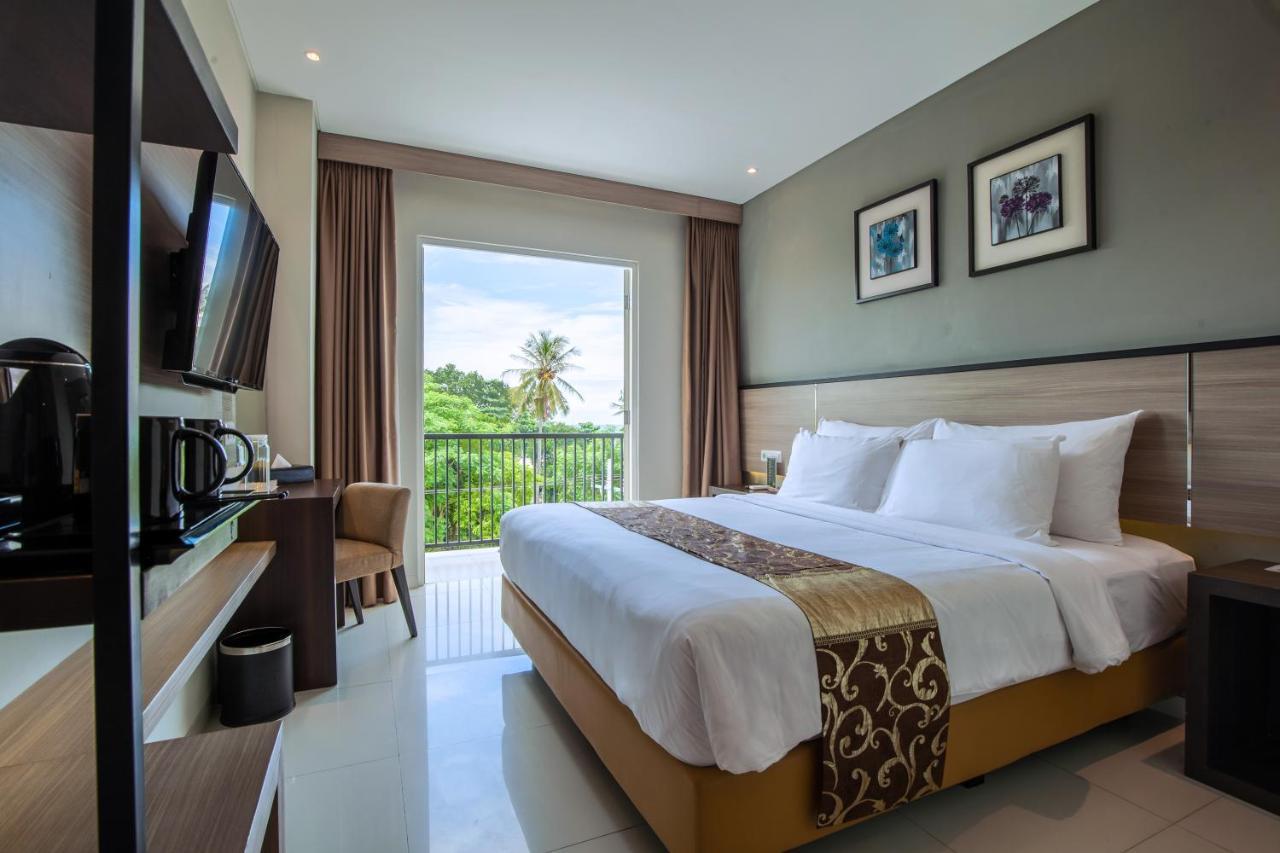 Montana Premier Senggigi Hotel Buitenkant foto