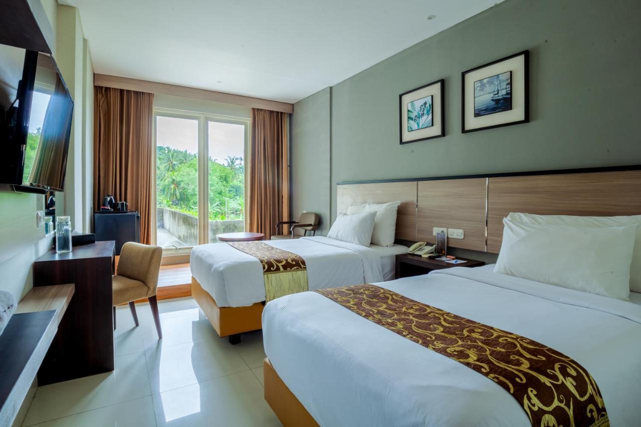 Montana Premier Senggigi Hotel Buitenkant foto