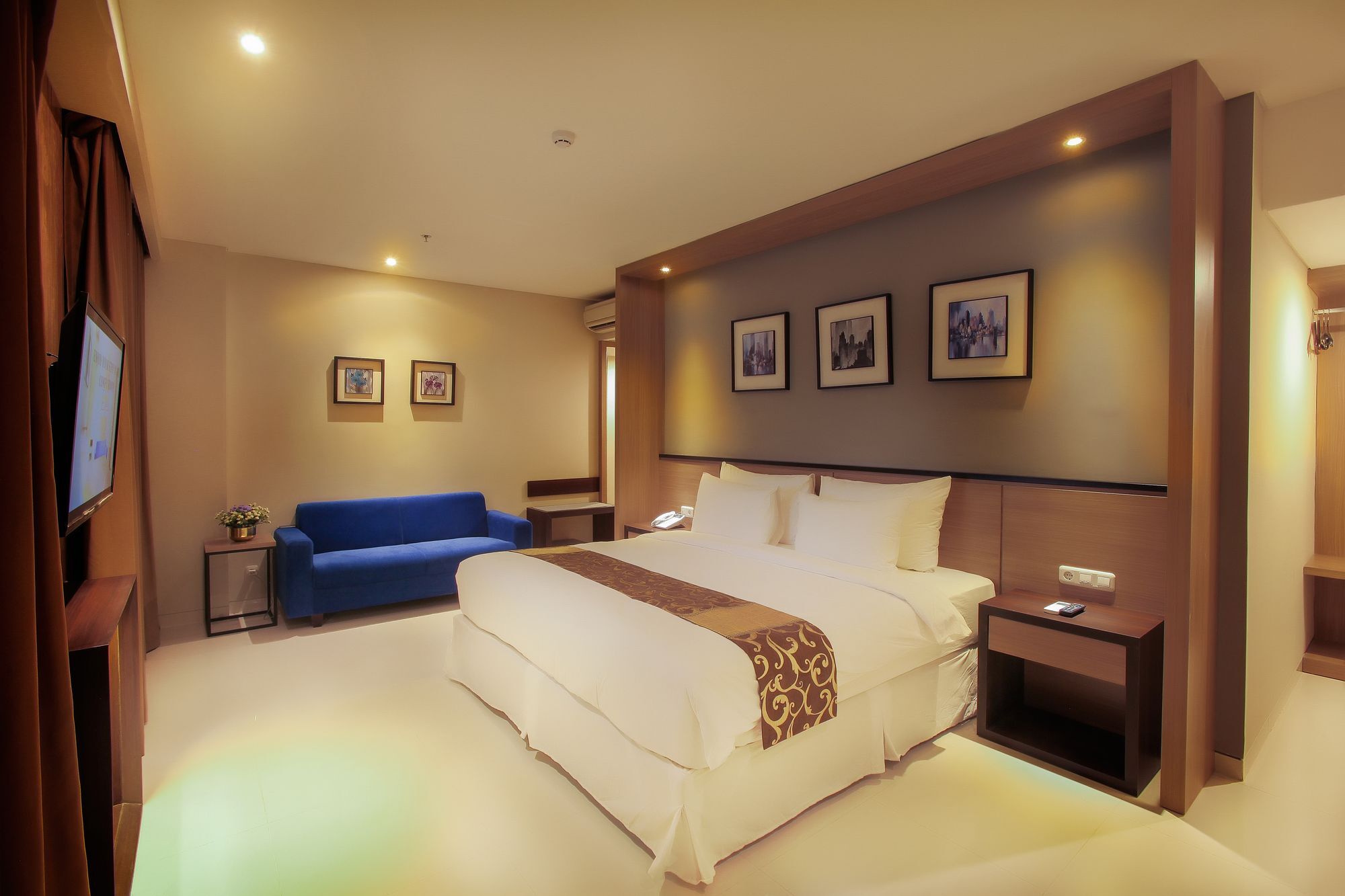 Montana Premier Senggigi Hotel Buitenkant foto