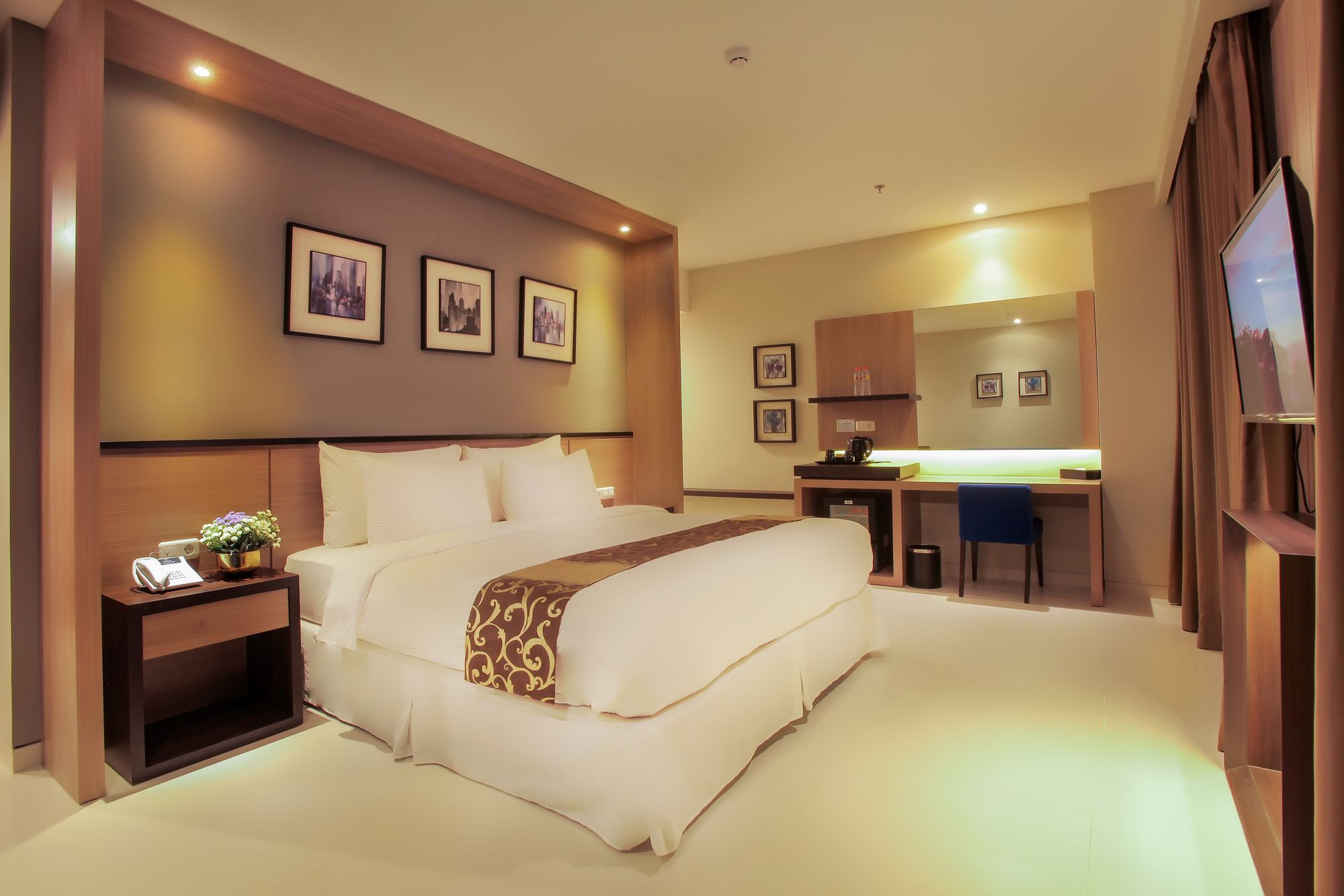 Montana Premier Senggigi Hotel Buitenkant foto